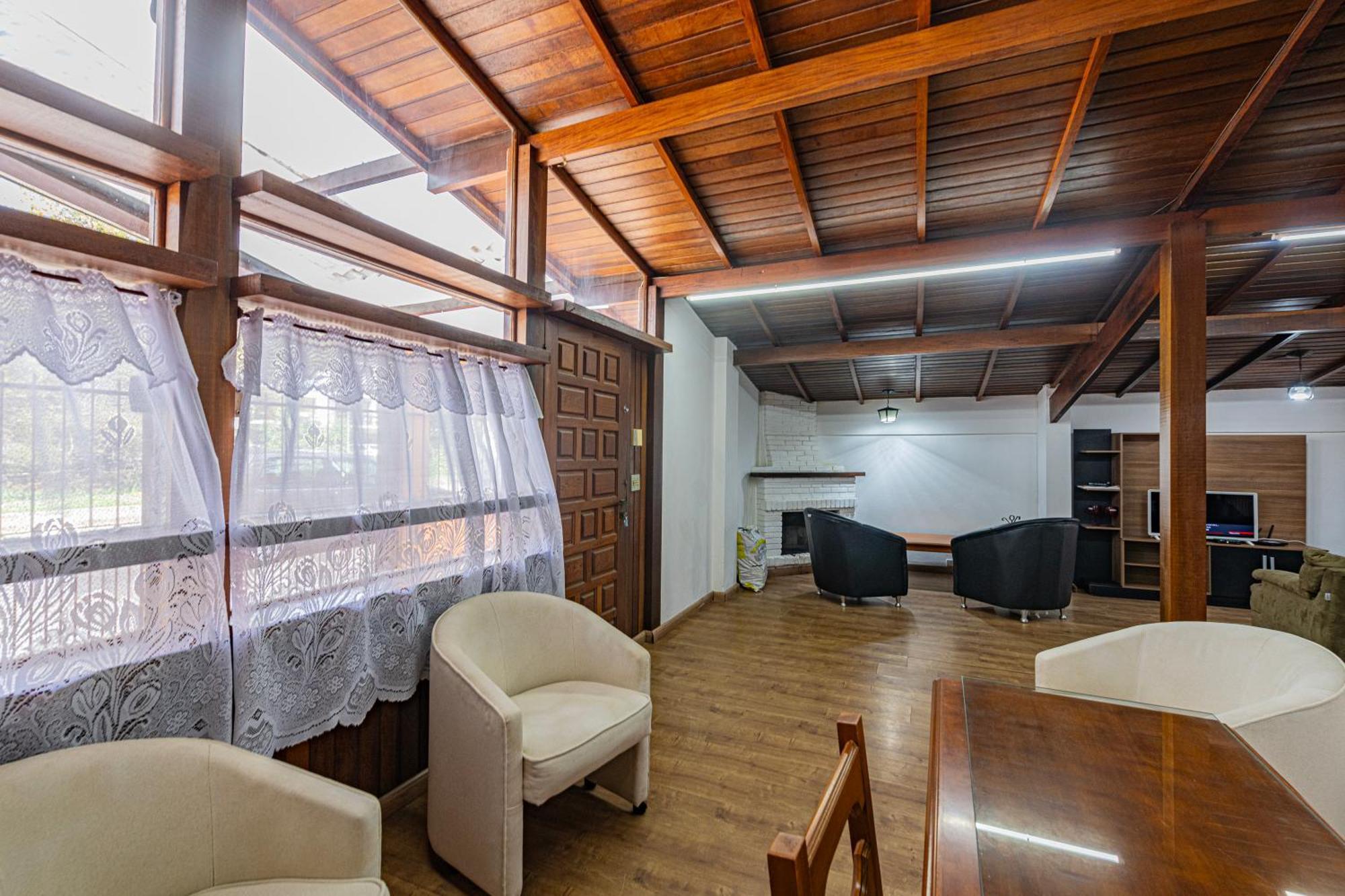 Casa Campos - Grande Hotel, Capivari, Rodoviaria